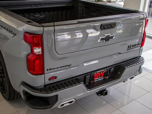 New 2025 Chevrolet Silverado 1500 RST w/ Convenience Package II AWD/4WD image 12