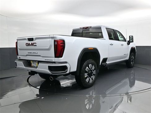 New 2026 GMC Sierra 3500 Denali w/ Denali Reserve Package image 5