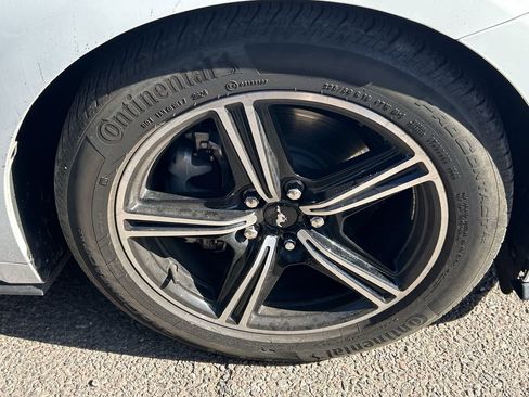 Used 2025 Ford Mustang Coupe RWD image 6