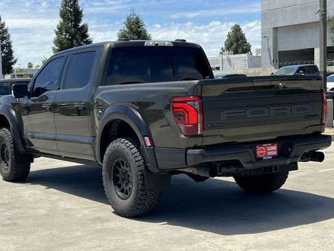 Used 2025 Ford F150 Raptor AWD/4WD image 7