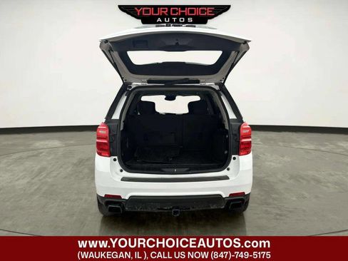 Used 2017 Chevrolet Equinox LT w/ Convenience Package image 9