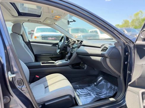 Used 2017 Honda Civic EX-T image 11