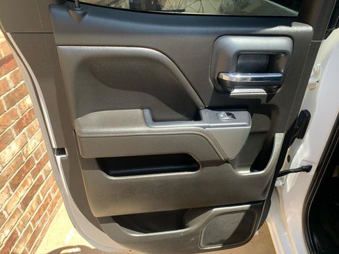 Used 2018 Chevrolet Silverado 1500 LT w/ All Star Edition AWD/4WD image 19