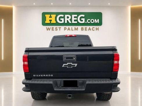 Used 2018 Chevrolet Silverado 1500 Custom w/ Custom Convenience Package RWD image 8