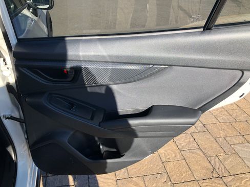 Used 2019 Subaru Crosstrek 2.0i Premium image 23