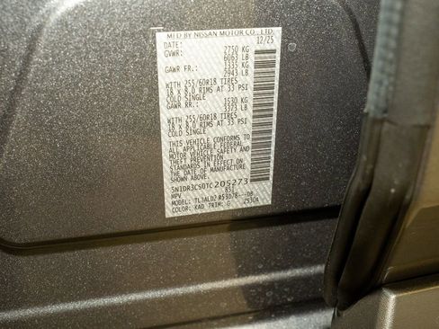 New 2026 Nissan Pathfinder SL image 22