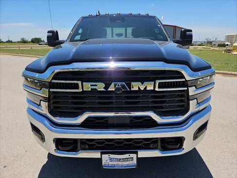 New 2026 RAM 3500 Tradesman AWD/4WD image 42