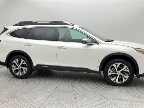 Used 2021 Subaru Outback Touring w/ Popular Package #2 image 9