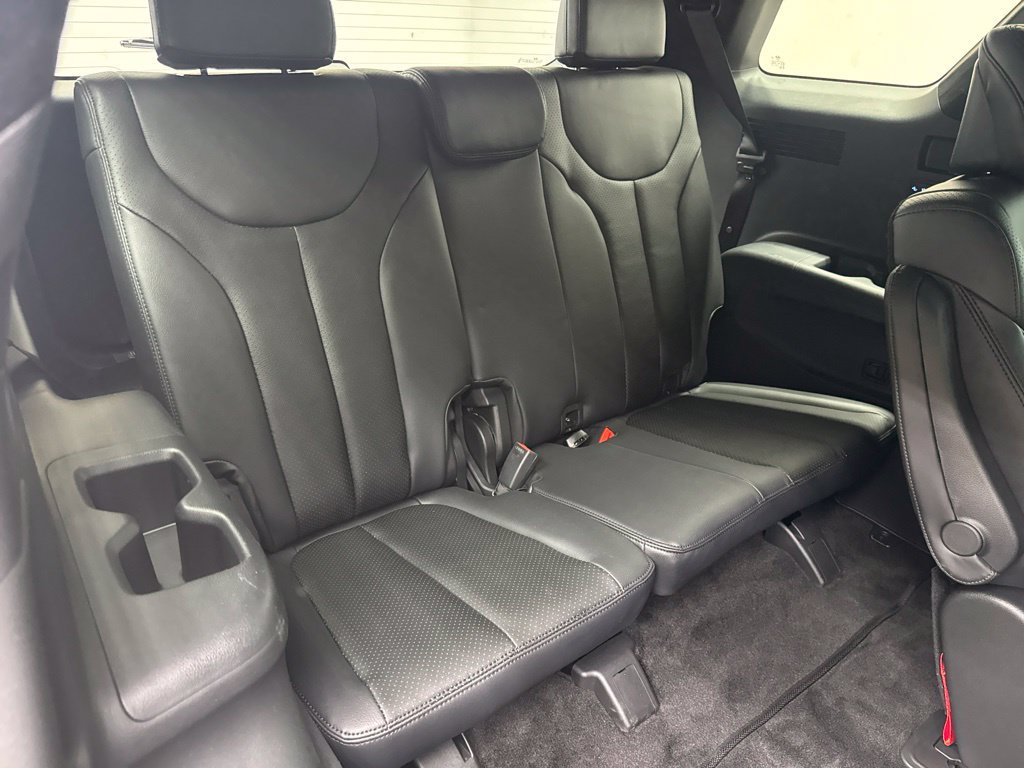 Used 2025 Hyundai Palisade Calligraphy AWD/4WD image 17