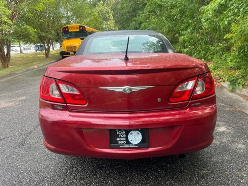 Used 2008 Chrysler Sebring Touring w/ Special Touring Group FWD image 6