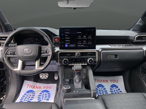 Used 2025 Toyota Tacoma TRD Sport w/ TRD Sport Premium Package image 5