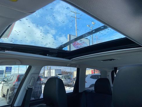 Used 2012 Subaru Forester 2.5X Limited image 12