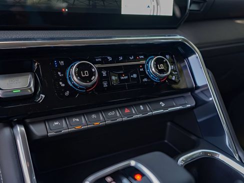 New 2026 GMC Sierra 1500 Denali AWD/4WD image 15