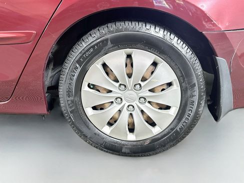 Used 2012 Honda Accord LX image 27
