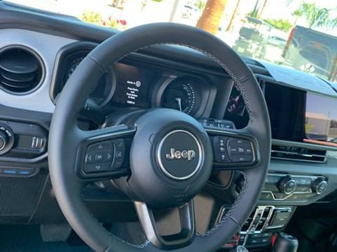 Used 2025 Jeep Wrangler Unlimited Sport S 4xe AWD/4WD image 24