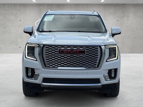 Used 2021 GMC Yukon XL Denali w/ Denali Ultimate Package AWD/4WD image 18