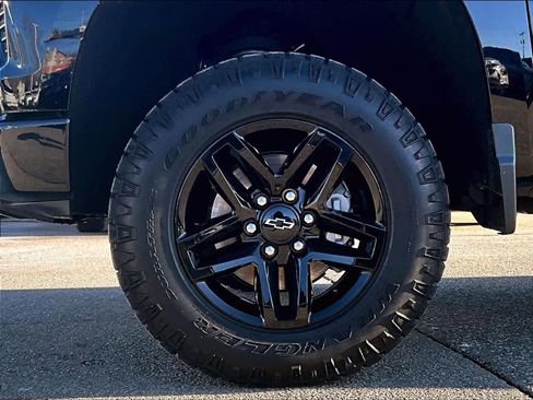 Used 2022 Chevrolet Silverado 1500 LT Trail Boss w/ LT Trail Boss Premium Package image 7