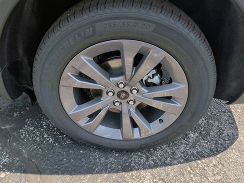 New 2026 Ford Explorer Active w/ Active Comfort Package image 12