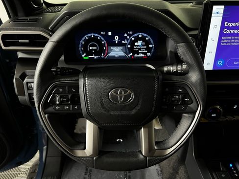 Certified 2025 Toyota 4Runner Limited image 16