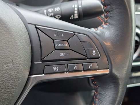 Used 2023 Nissan Sentra SR w/ Electronics Package image 22