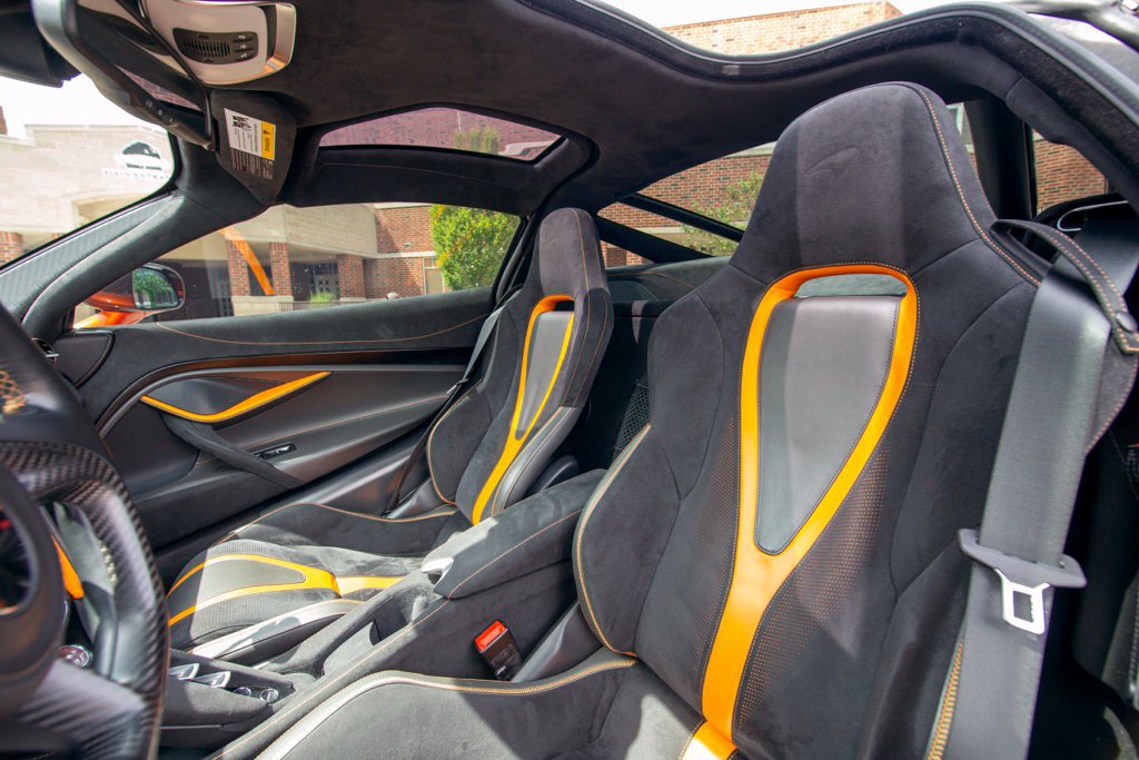Used 2018 McLaren 720S Performance RWD image 56
