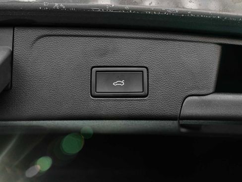 New 2026 Volkswagen Atlas Cross Sport SE image 39