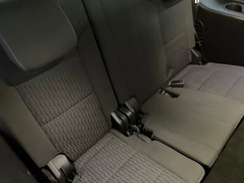 Used 2018 Chevrolet Tahoe LS w/ All-Season Package AWD/4WD image 24