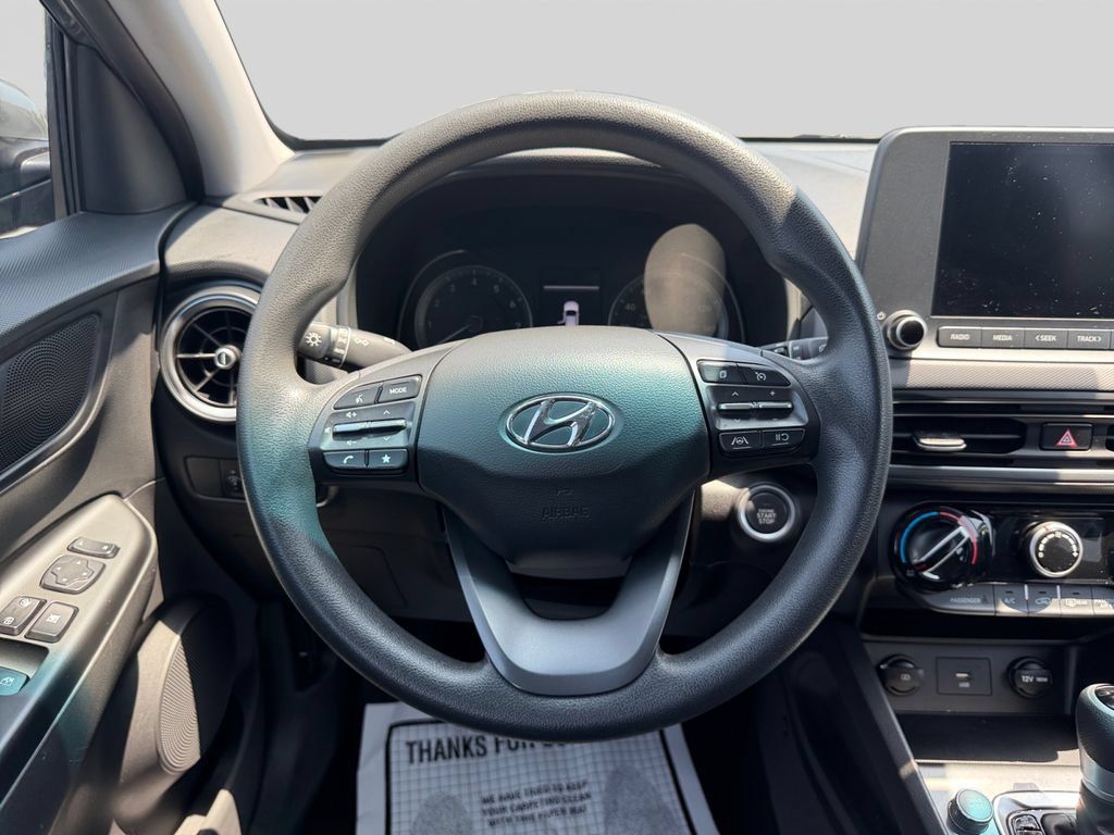 Used 2023 Hyundai Kona SEL AWD/4WD image 17