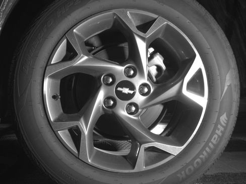 Used 2025 Chevrolet Trax LT w/ LT Convenience Package FWD image 14