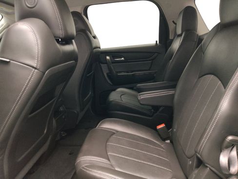 Used 2017 GMC Acadia Limited SLT image 18