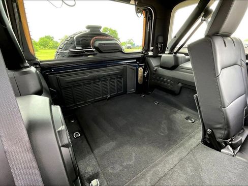 Used 2024 Jeep Wrangler Unlimited Rubicon 392 AWD/4WD image 28