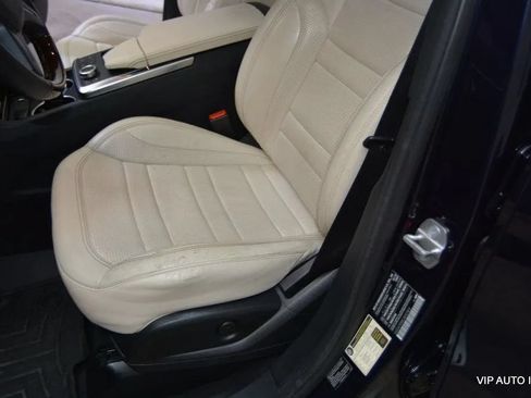 Used 2012 Mercedes-Benz ML 63 AMG 4MATIC image 17
