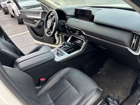 Used 2024 MAZDA CX-90 Plug-In Hybrid w/ Premium Pkg AWD/4WD image 5