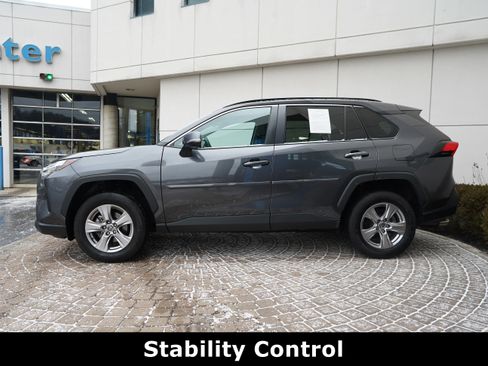 Used 2023 Toyota RAV4 XLE image 18