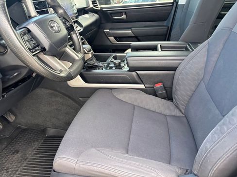 Used 2022 Toyota Tundra SR5 AWD/4WD image 9