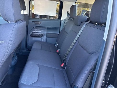 New 2025 Ford Maverick XL image 9