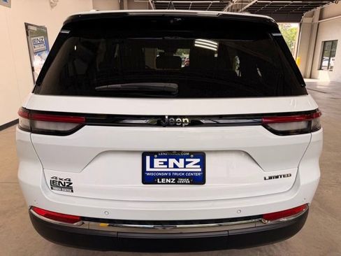 Used 2023 Jeep Grand Cherokee Limited w/ Rear Seat Video Group I AWD/4WD image 6