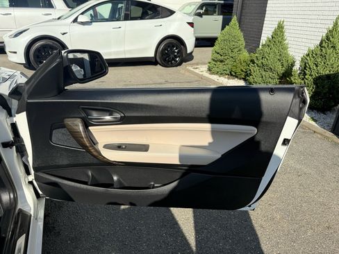 Used 2016 BMW 228i xDrive Convertible image 27