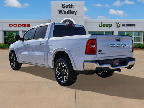 Used 2025 RAM 1500 Laramie image 5