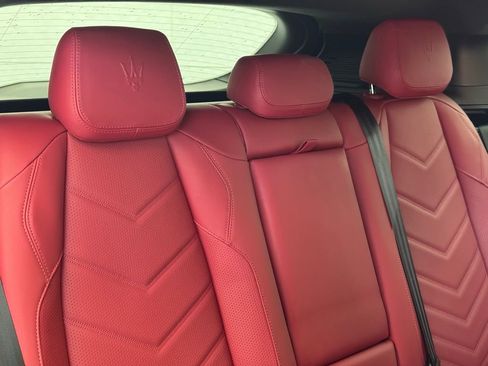 Used 2024 Maserati Grecale Trofeo image 55