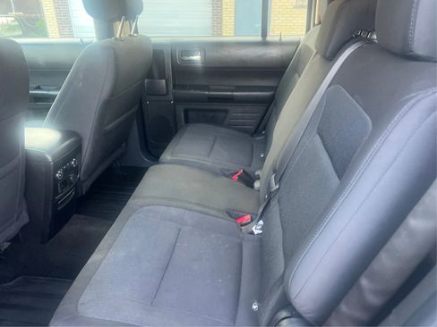 Used 2013 Ford Flex SE image 11