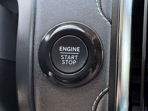 Used 2025 Ford Expedition Max Platinum AWD/4WD image 8