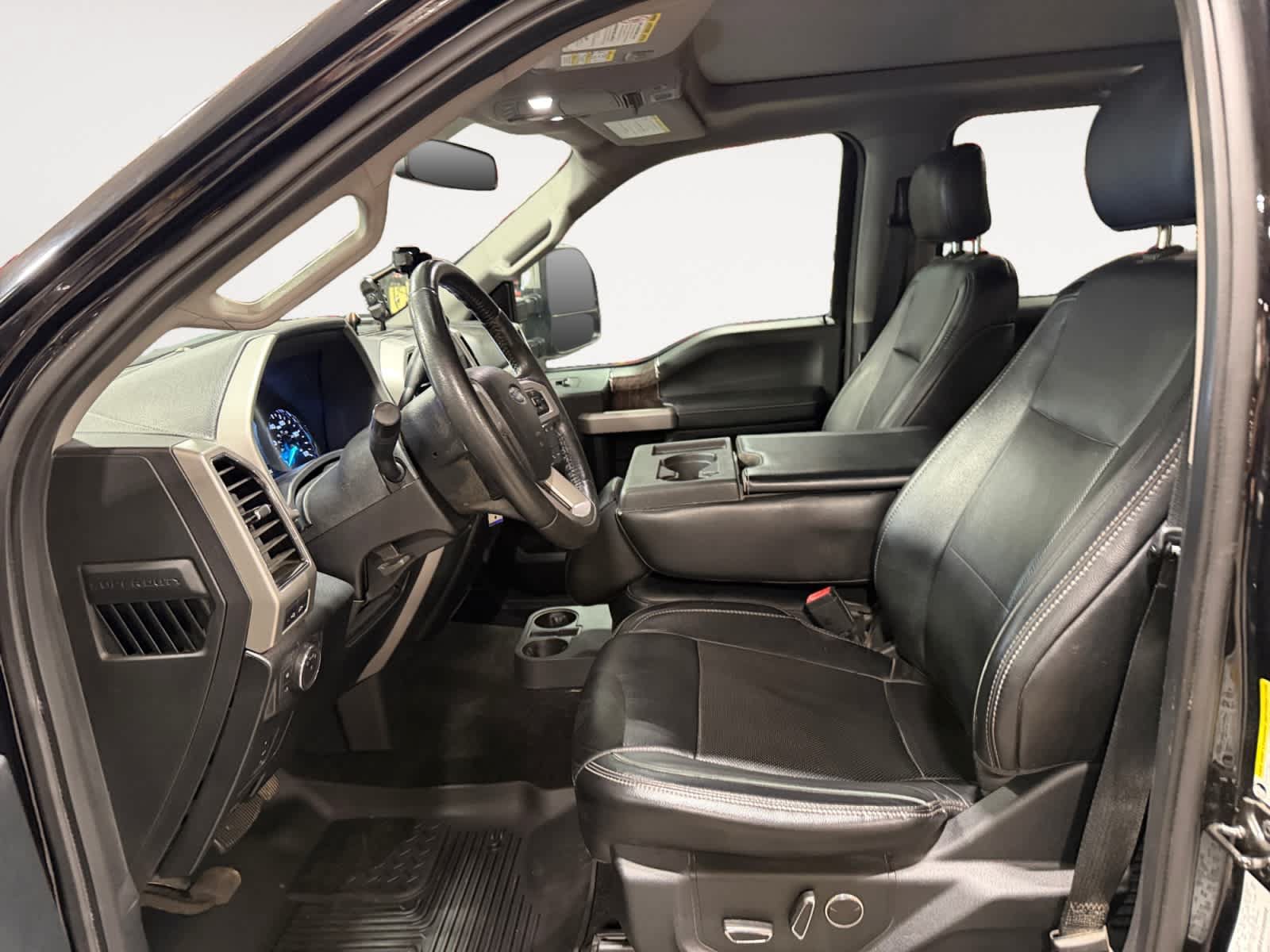 Used 2019 Ford F250 Lariat w/ Chrome Package AWD/4WD image 10