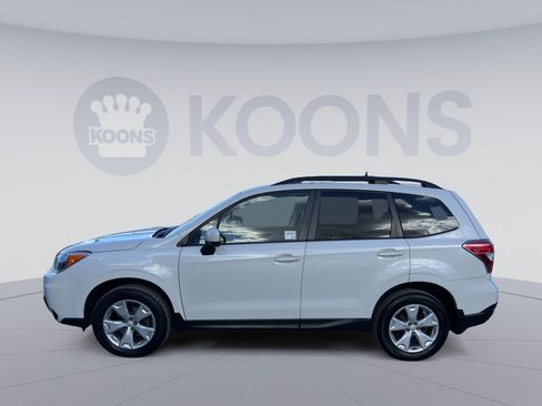 Used 2016 Subaru Forester 2.5i Premium image 2