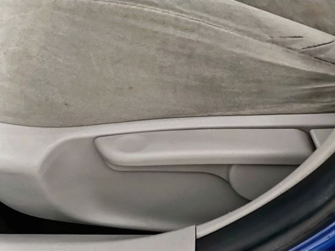Used 2010 Toyota Corolla FWD image 16