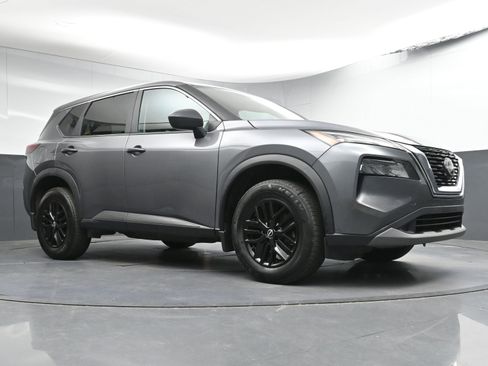 Certified 2023 Nissan Rogue S image 23