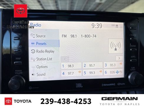 Used 2020 Toyota RAV4 Limited image 22