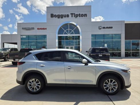 Used 2022 MAZDA CX-5 AWD 2.5 S w/ Select Package image 2