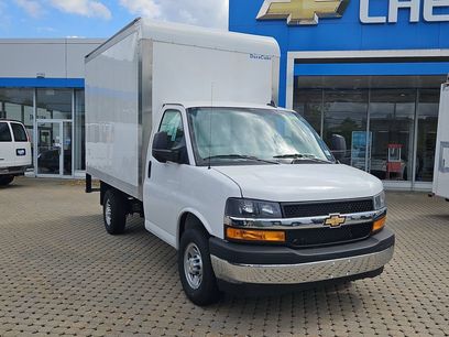 New 2026 Chevrolet Express 3500 w/ Power Convenience Package