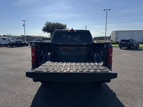 Used 2025 RAM 1500 Lone Star RWD image 5
